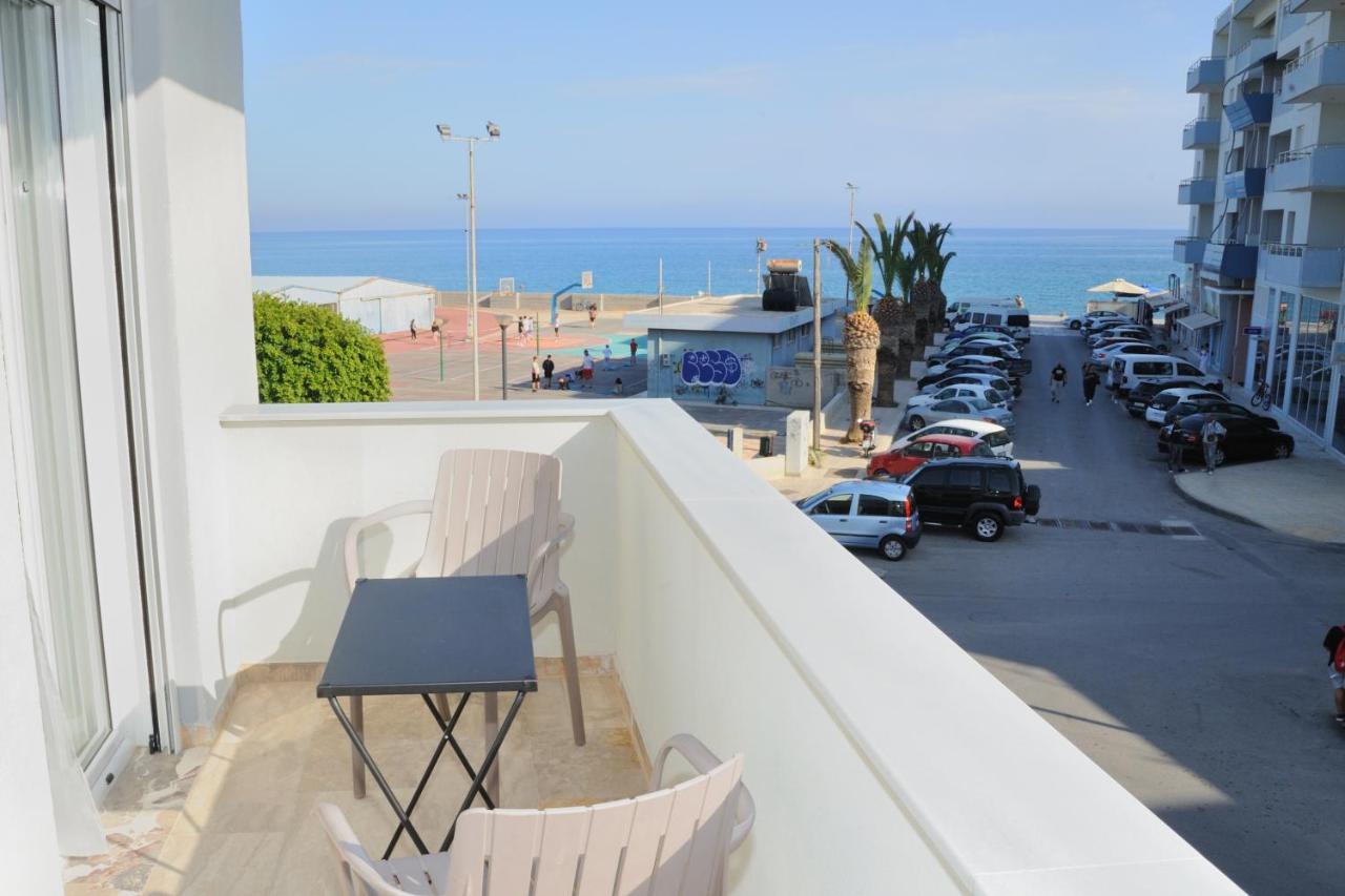 αυρα με μοναδική θέα στη θάλασσα Ierapetra (Crete)